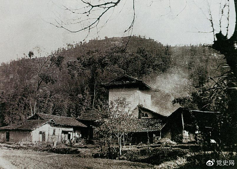 1886年12月1日，朱德出生在四川仪陇县马鞍场李家湾（今马鞍镇琳琅村）。